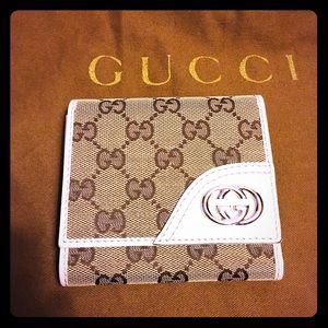 Authentic Gucci wallet